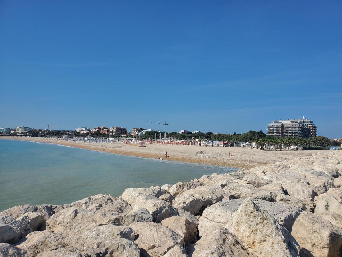B&B Lido Apartament 10A Civitanova Marche Exteriör bild