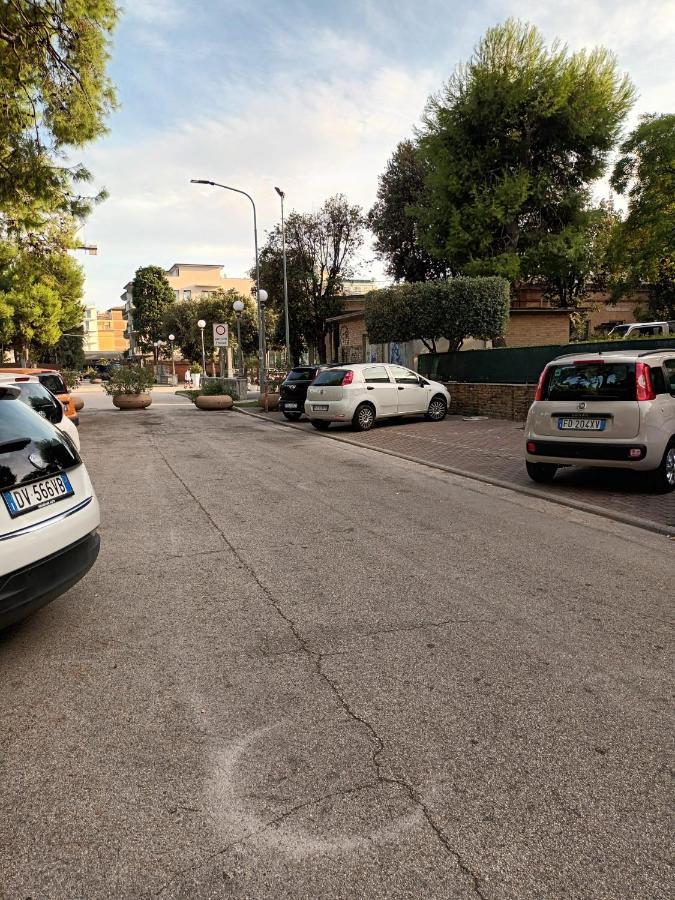 B&B Lido Apartament 10A Civitanova Marche Exteriör bild